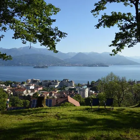 La Casa Gialla Apartment Stresa