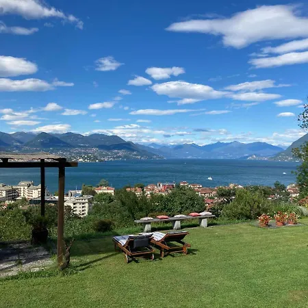 La Casa Gialla * Stresa
