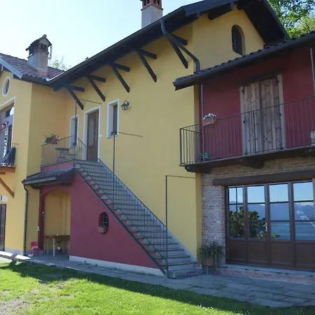 La Casa Gialla Apartment