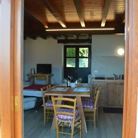 Apartment La Casa Gialla *