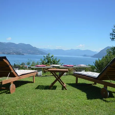 Apartment La Casa Gialla Stresa