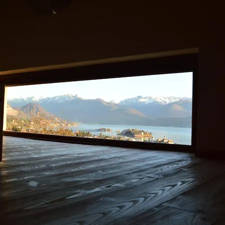La Casa Gialla Stresa